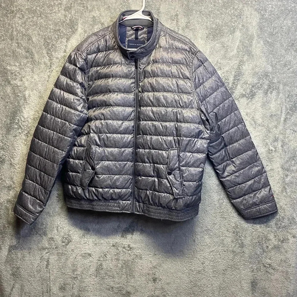 Tommy Hilfiger lightweight men’s puffer jacket size XXL
